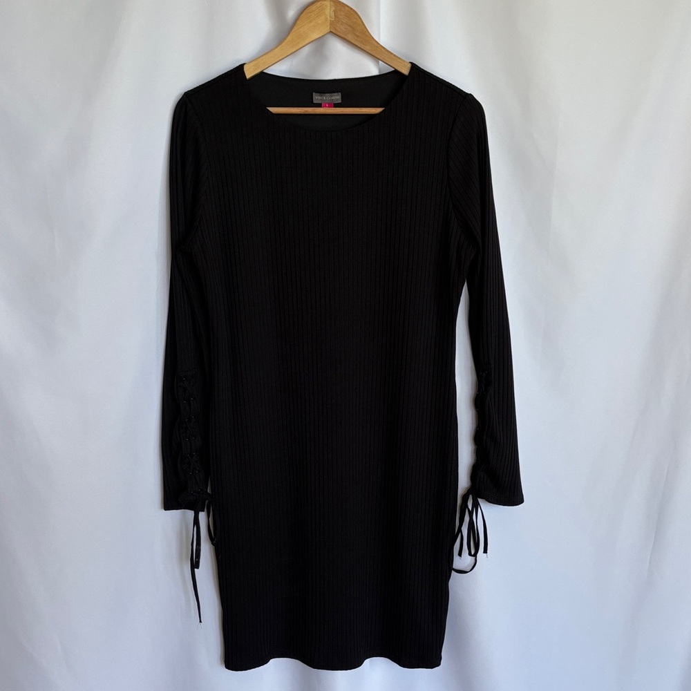 Vince Camuto Women's Rich Black Ribbed Grommet-Sleeve Sweater Dress Size L EUC